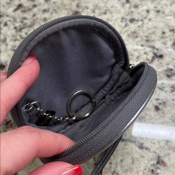 Coach Snowflake Coin Purse EUC - Picture 6 of 9
